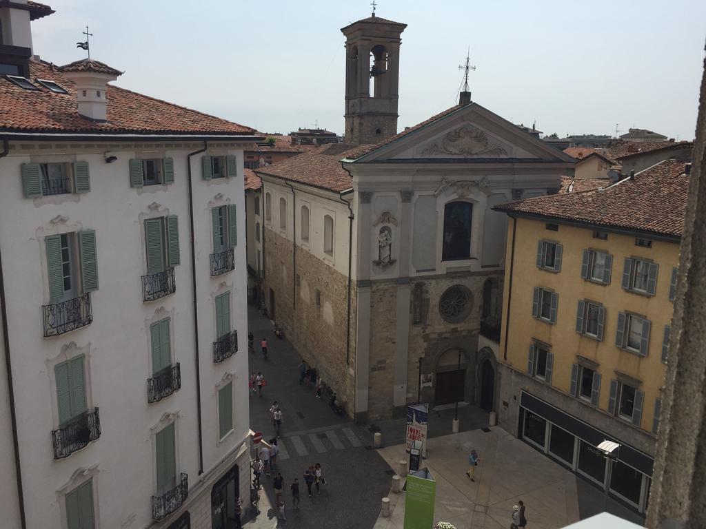 B&B Bonjour Bergamo Ruang foto