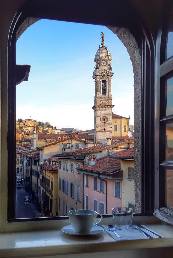 B&B Bonjour Bergamo Bagian luar foto